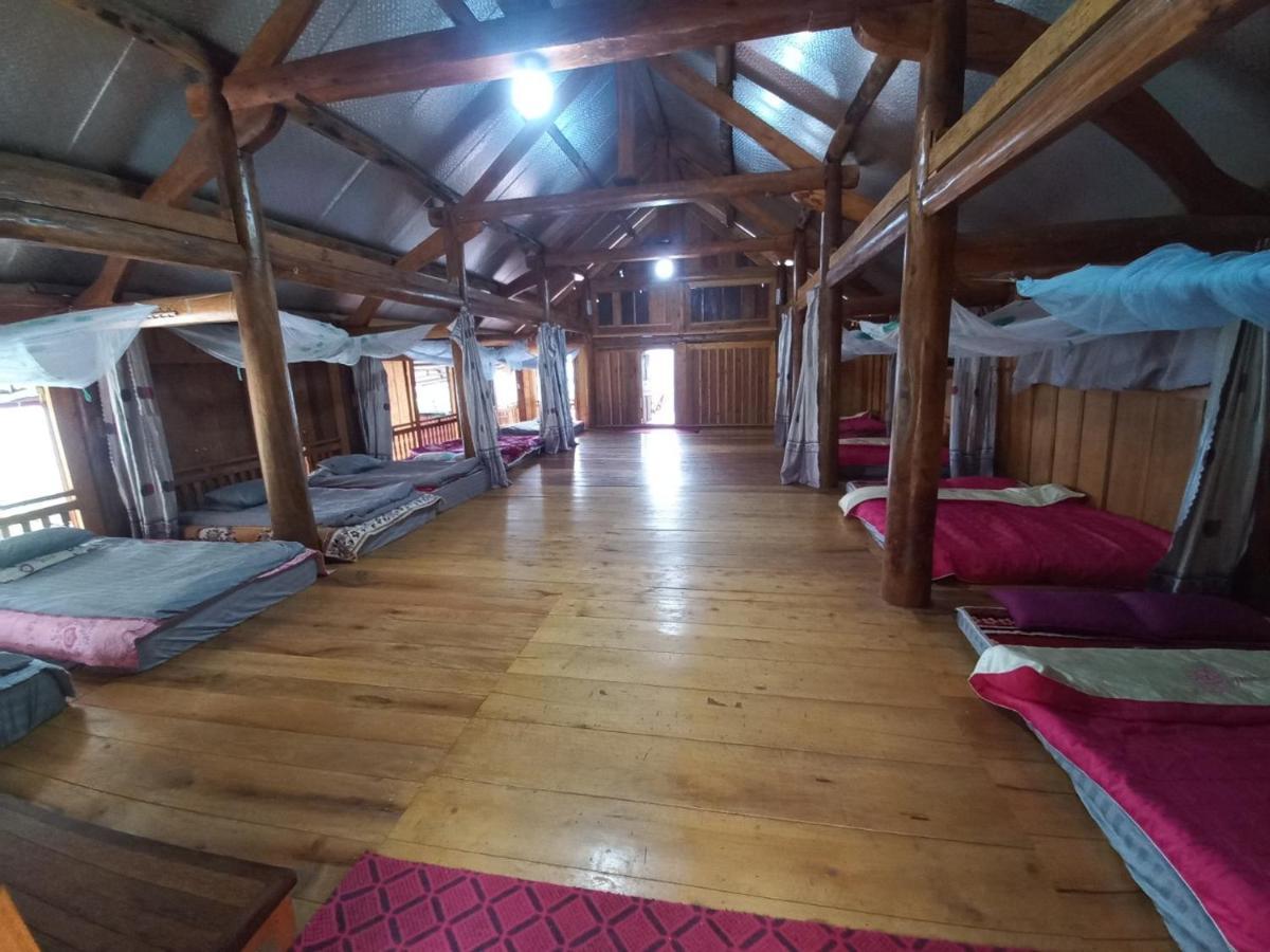 Homestay Hoang Vu Хазянг Экстерьер фото
