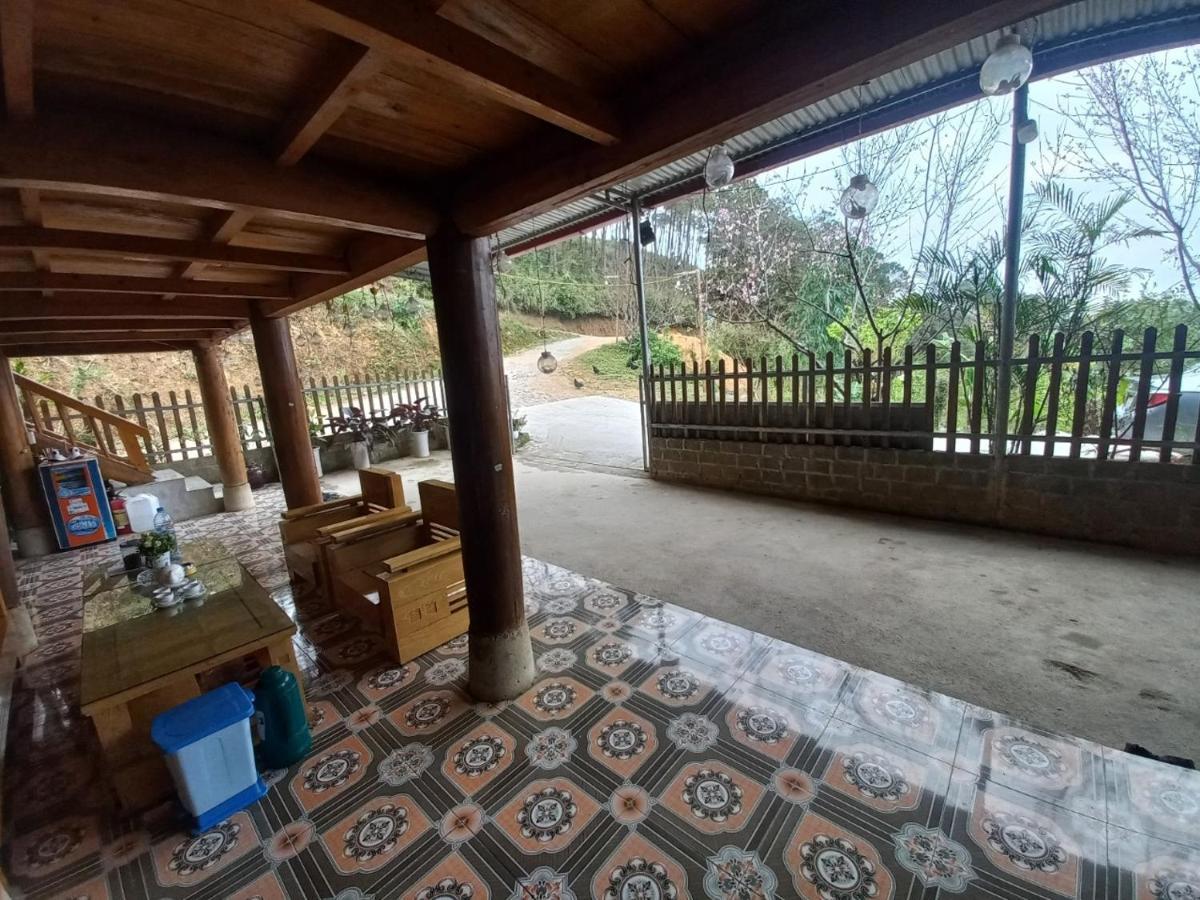 Homestay Hoang Vu Хазянг Экстерьер фото