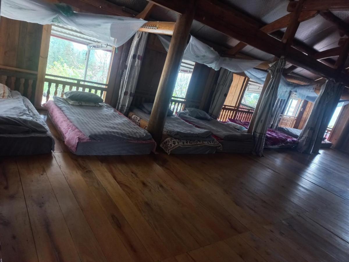 Homestay Hoang Vu Хазянг Экстерьер фото